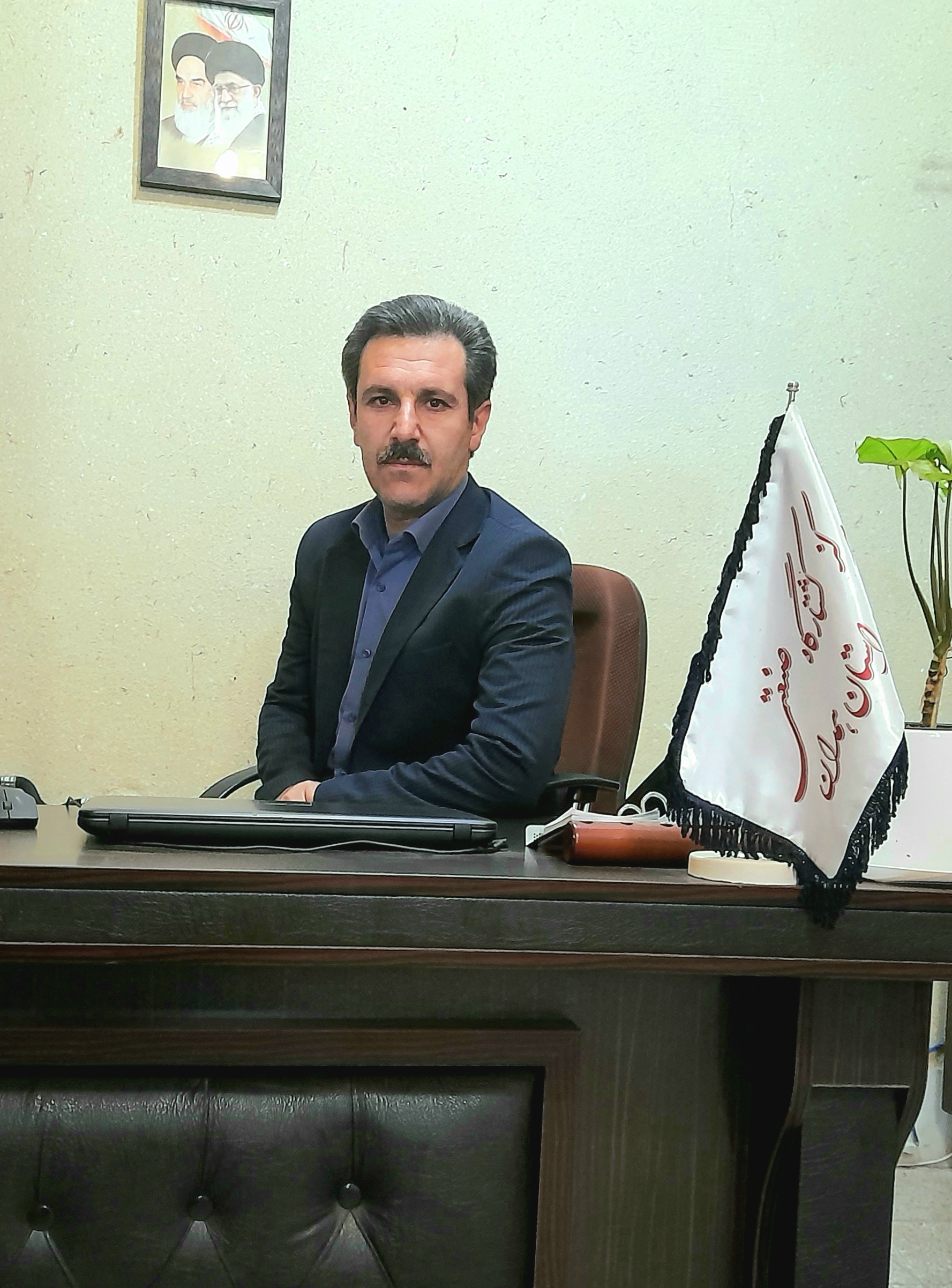 آقای شمس اله خوشابی